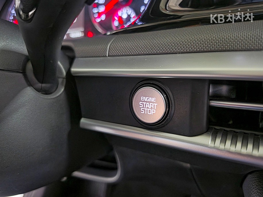 Kia K5 — miniaturë 17