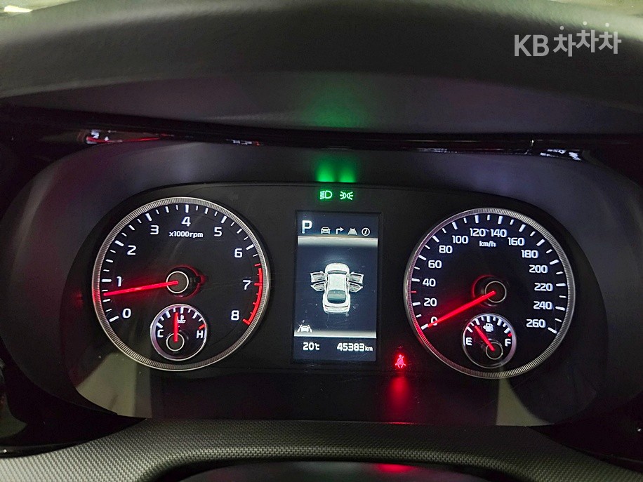 Kia K5 — miniaturë 18