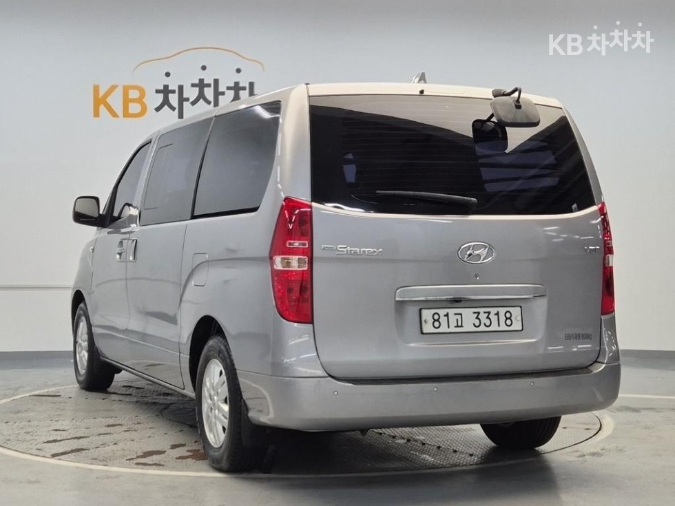 Hyundai Starex — miniaturë 3