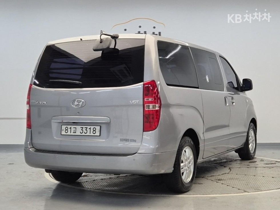 Hyundai Starex — miniaturë 4