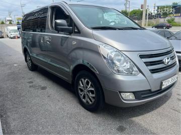 Hyundai Starex 12인승 왜건 CVX 4WD — foto 1