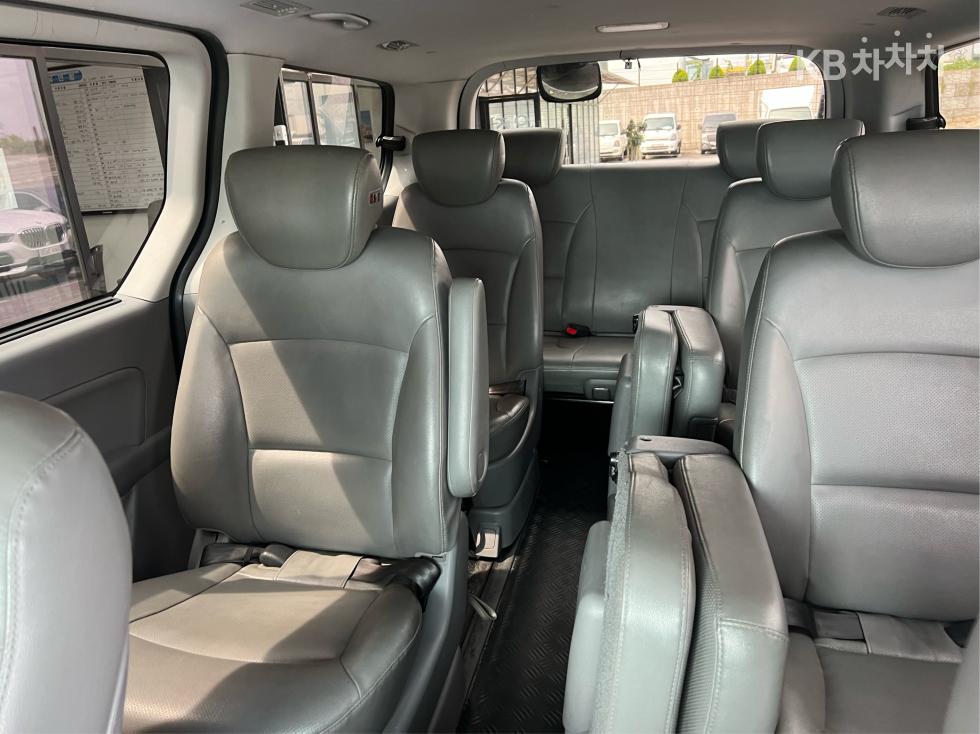 Hyundai Starex — miniaturë 7