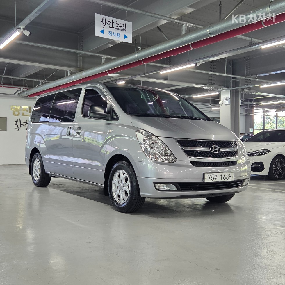Hyundai Starex — miniaturë 2