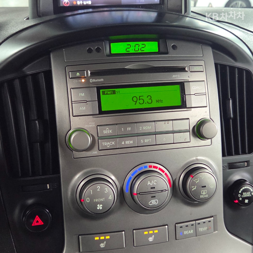 Hyundai Starex — miniaturë 14