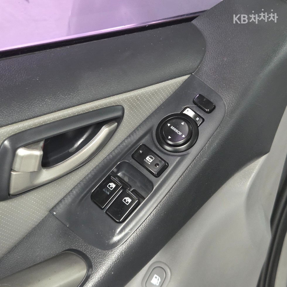 Hyundai Starex — miniaturë 19