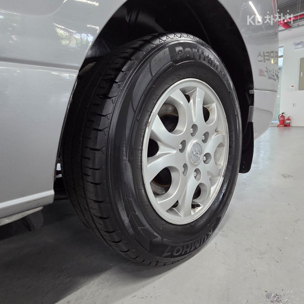 Hyundai Starex — miniaturë 23
