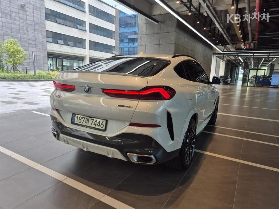 BMW X6 — miniaturë 7