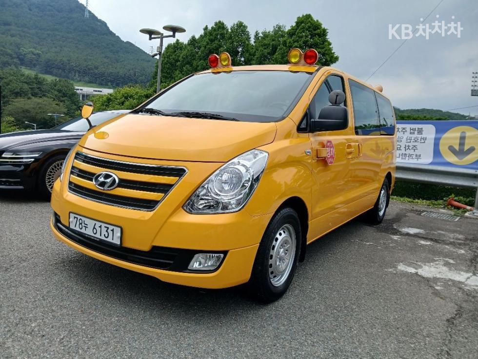 Hyundai Starex — miniaturë 3