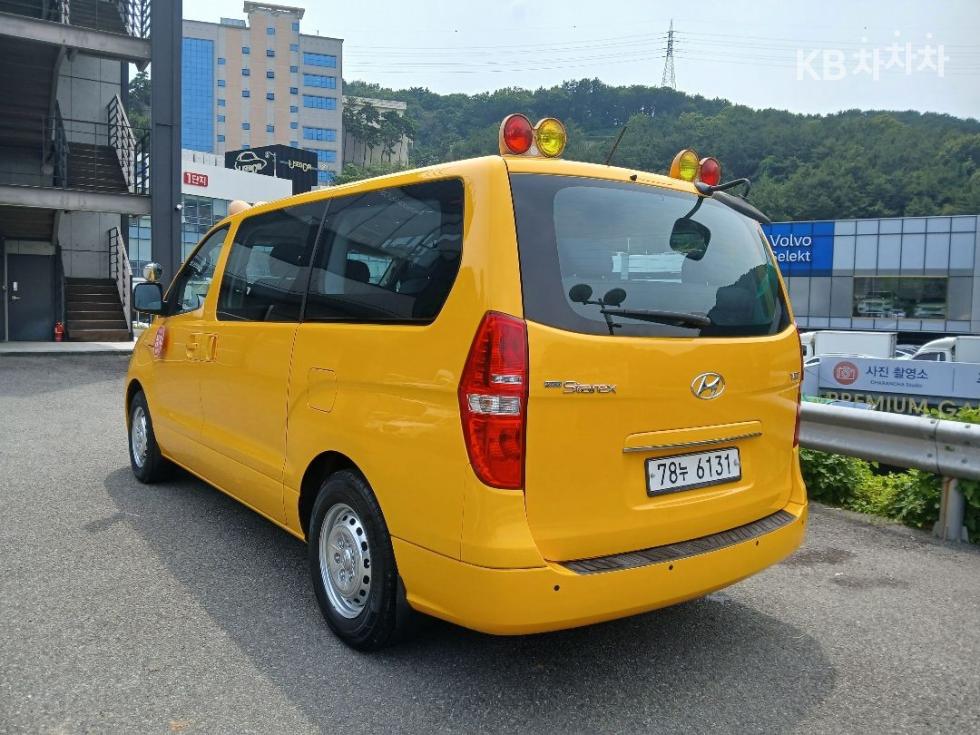 Hyundai Starex — miniaturë 6