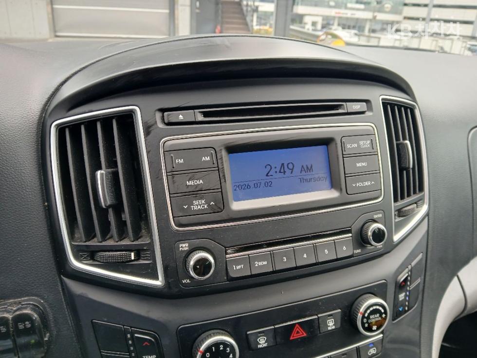 Hyundai Starex — miniaturë 9