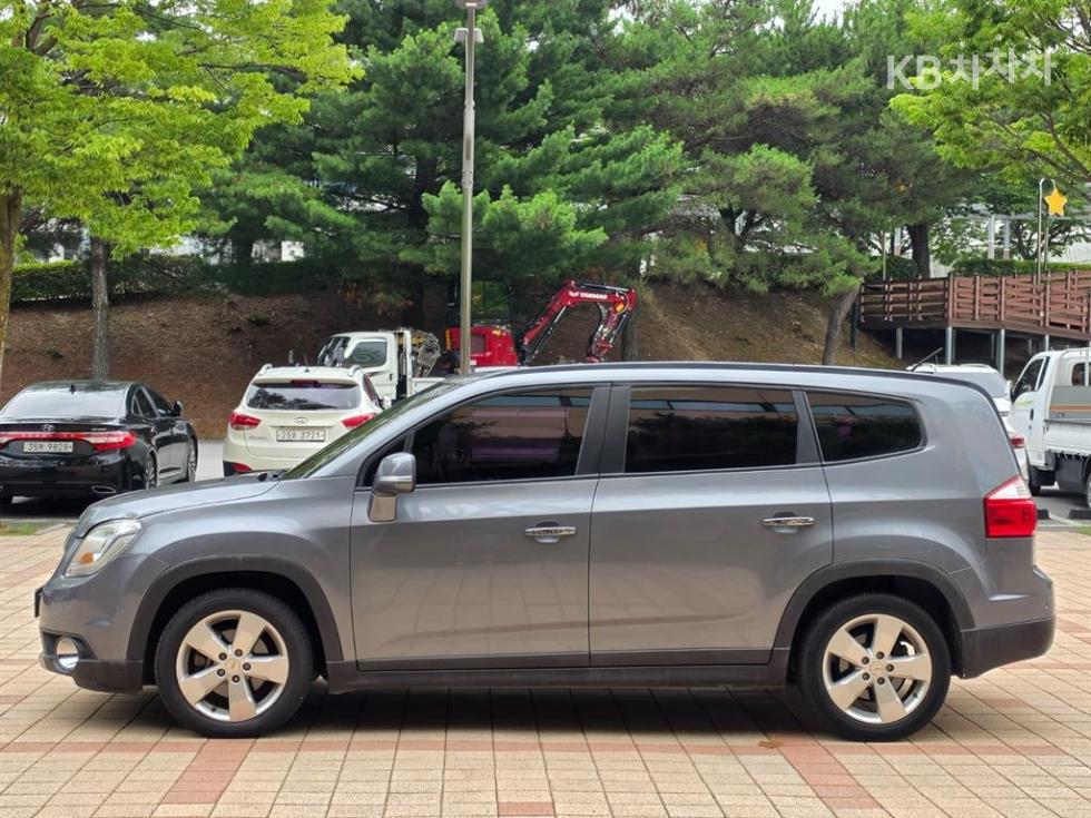 Chevrolet Orlando — miniaturë 2