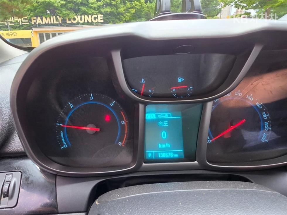 Chevrolet Orlando — miniaturë 16