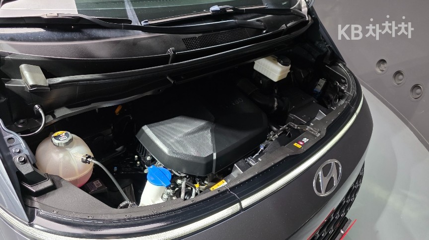 Hyundai Staria — miniaturë 6