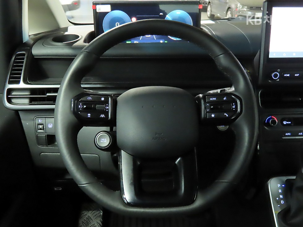Hyundai Staria — miniaturë 11