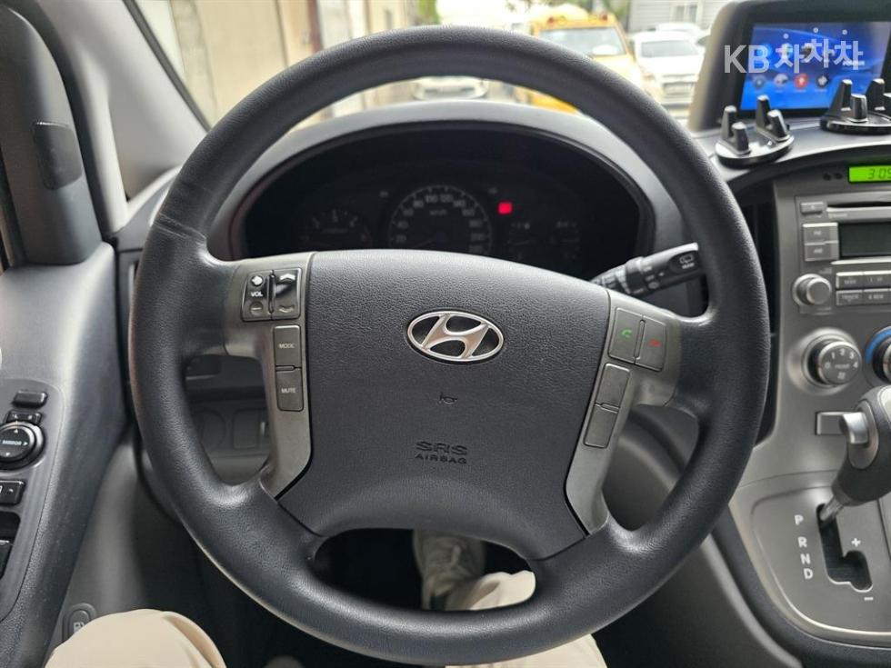 Hyundai Starex — miniaturë 16