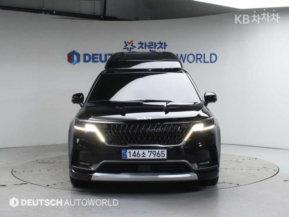 Kia Carnival — miniaturë 3