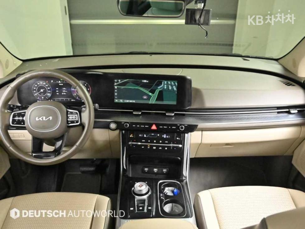 Kia Carnival — miniaturë 7