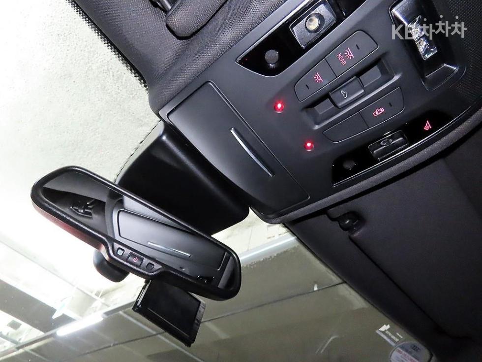 Audi A6 — miniaturë 16