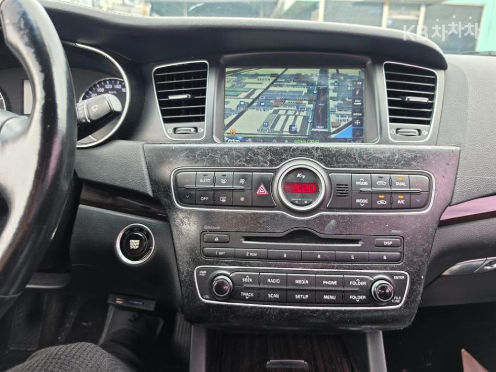Kia K7 — miniaturë 4