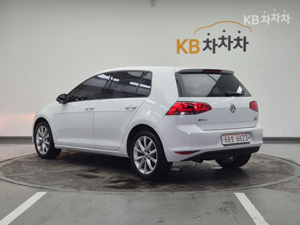 Volkswagen Golf — miniaturë 3