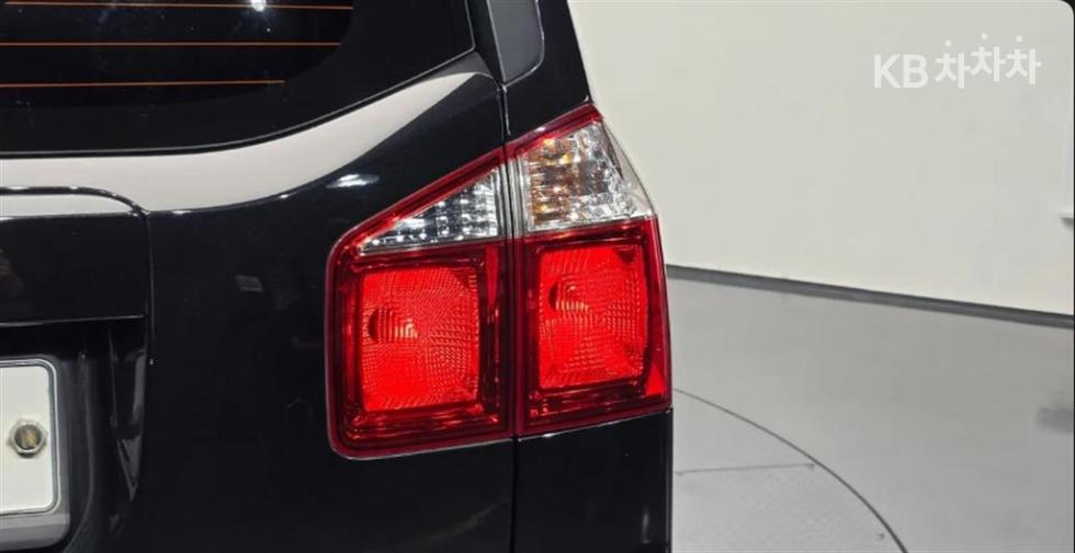 Chevrolet Orlando — miniaturë 7