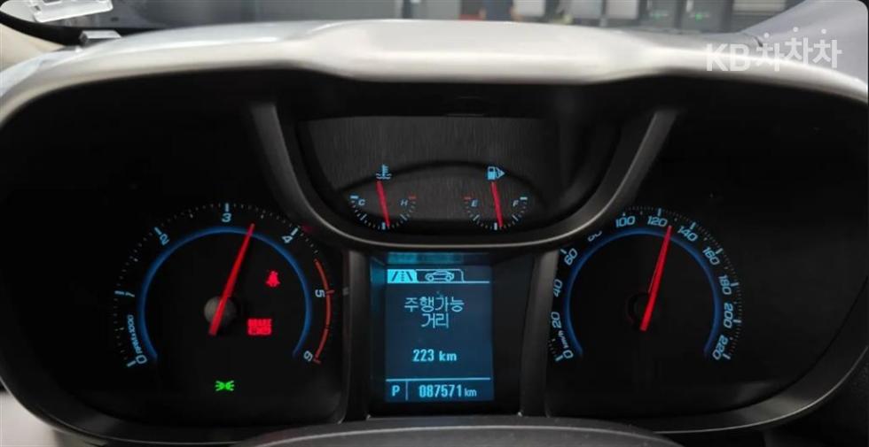 Chevrolet Orlando — miniaturë 10