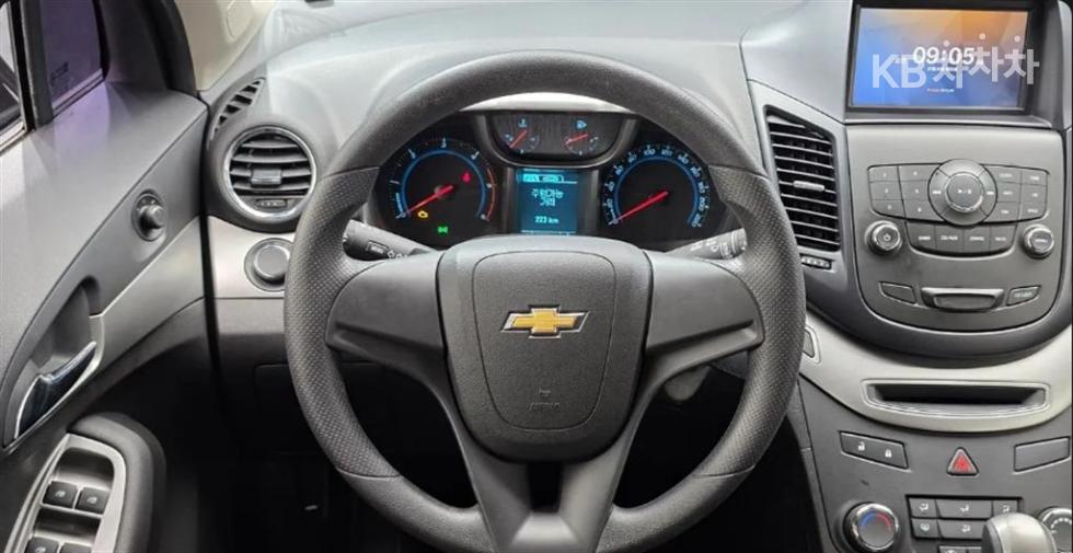 Chevrolet Orlando — miniaturë 15