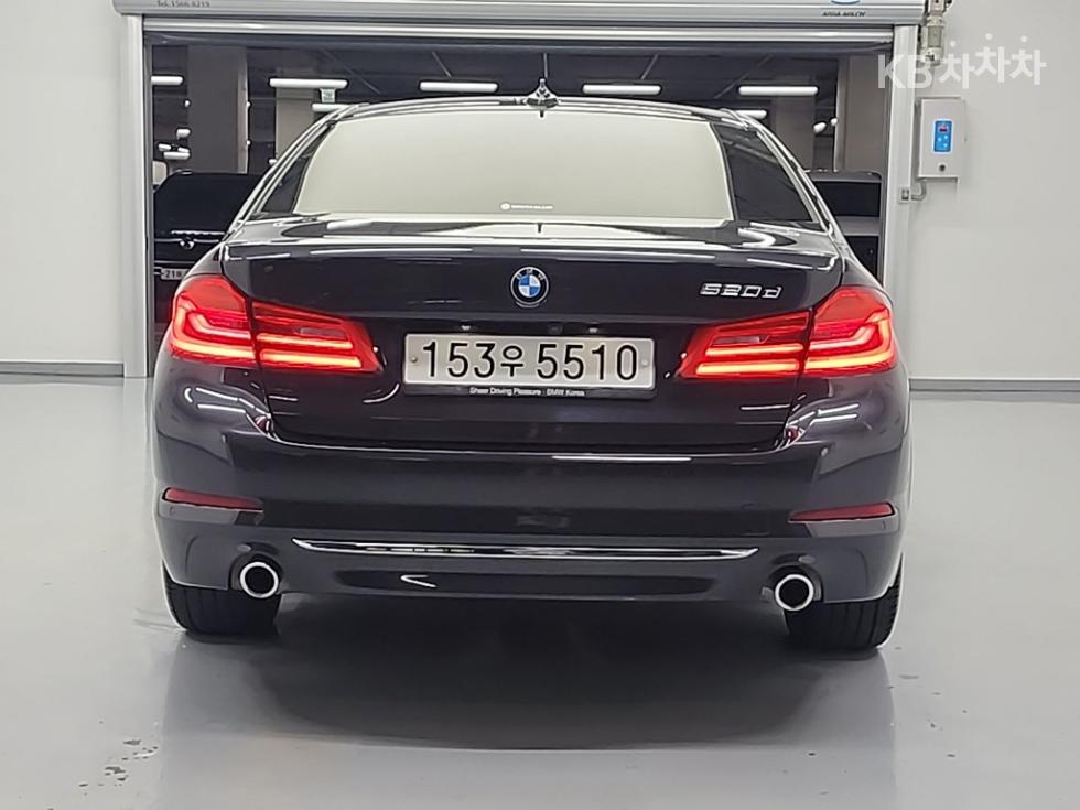 BMW 5er — miniaturë 3