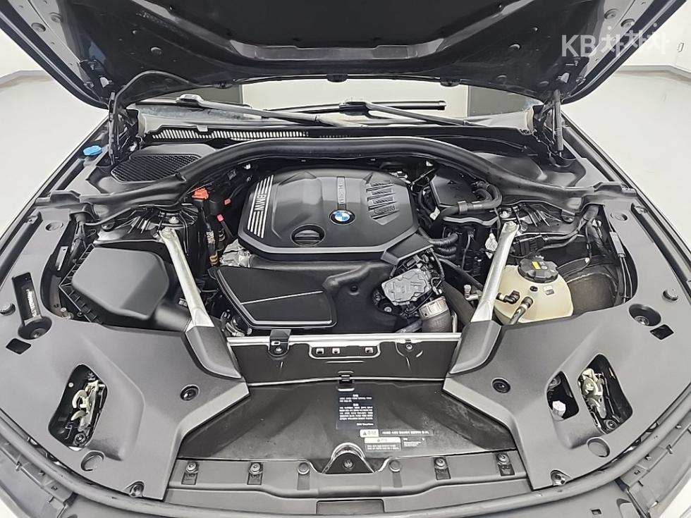 BMW 5er — miniaturë 5