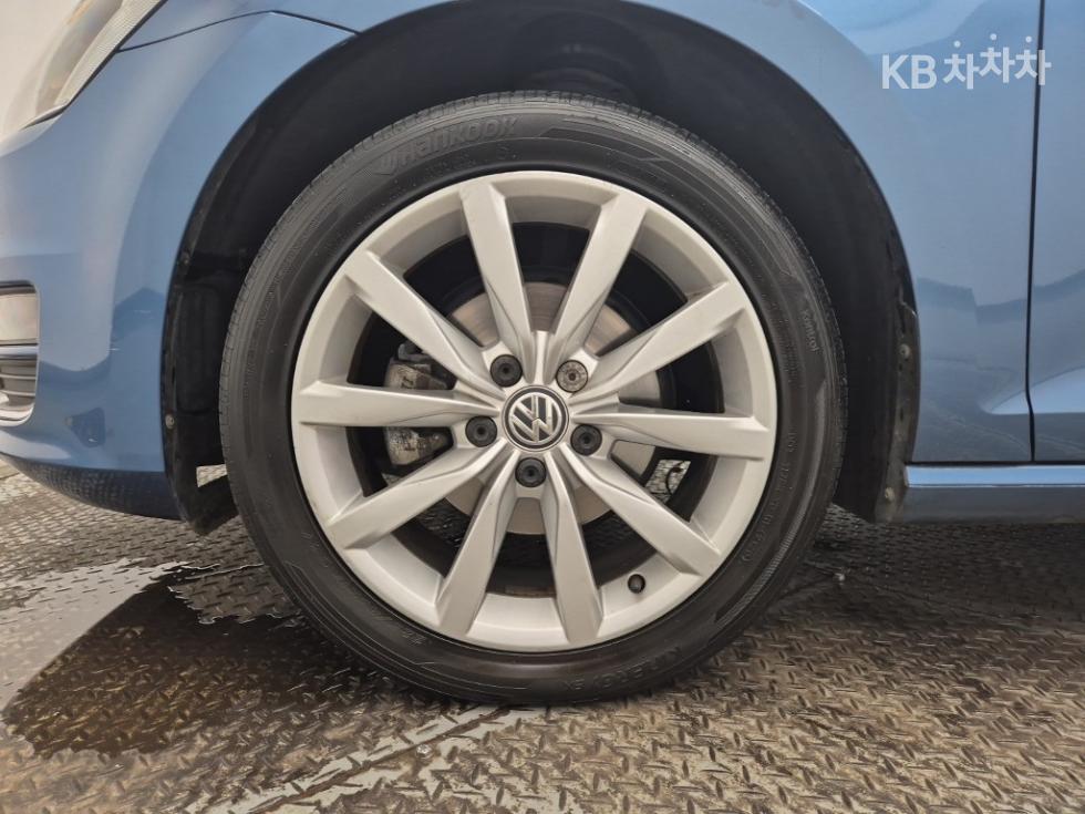 Volkswagen Golf — miniaturë 19