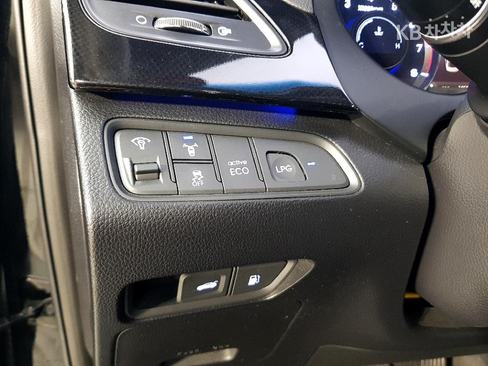 Hyundai Grandeur — miniaturë 11
