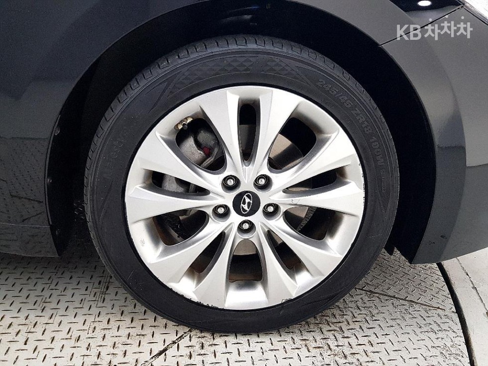 Hyundai Grandeur — miniaturë 20