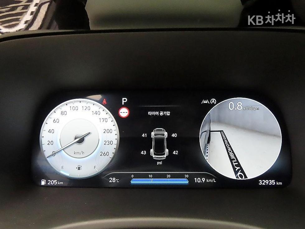 2024 Hyundai Used Car photo