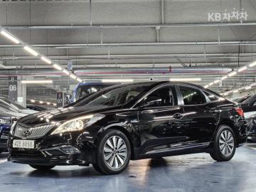 Hyundai Grandeur Premium — foto 1