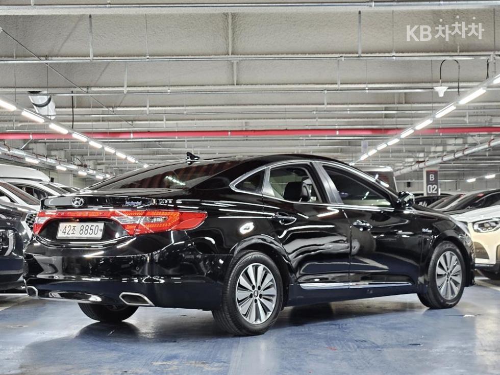Hyundai Grandeur — miniaturë 3