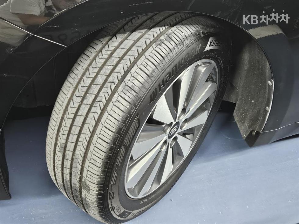 Hyundai Grandeur — miniaturë 17