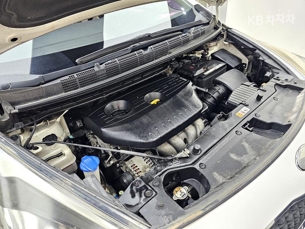 Kia Carens — miniaturë 6