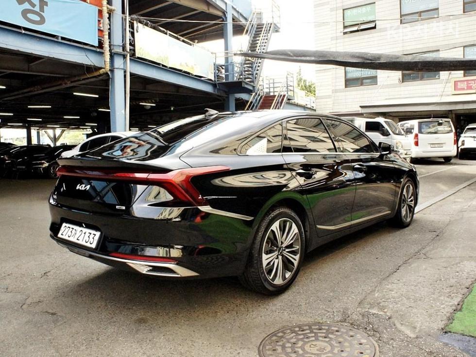 Kia K8 — miniaturë 4