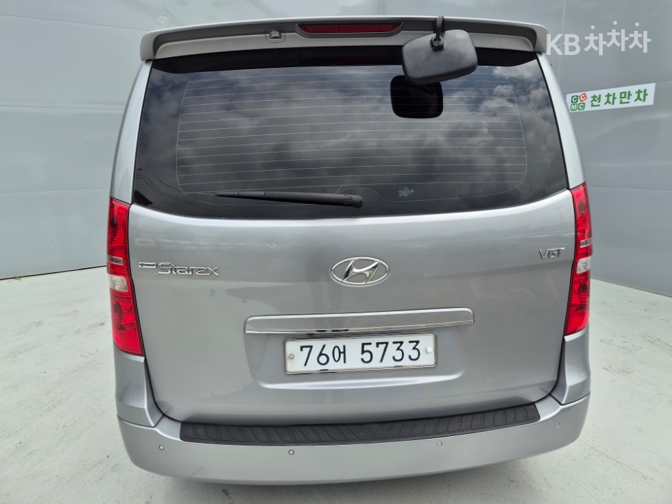 Hyundai Starex — miniaturë 3
