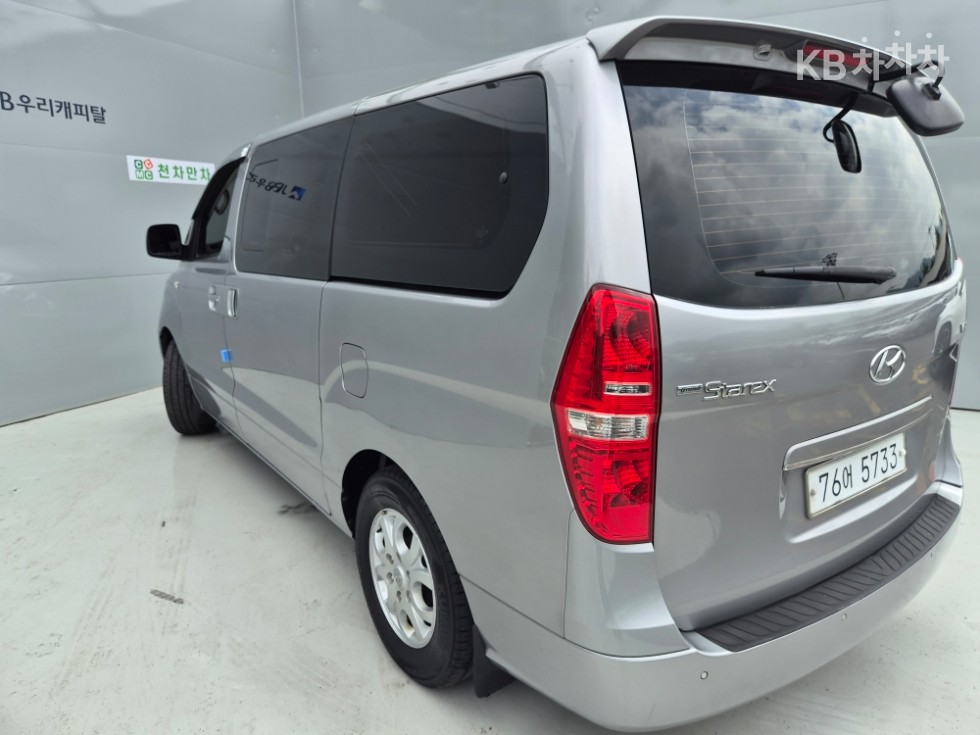 Hyundai Starex — miniaturë 4