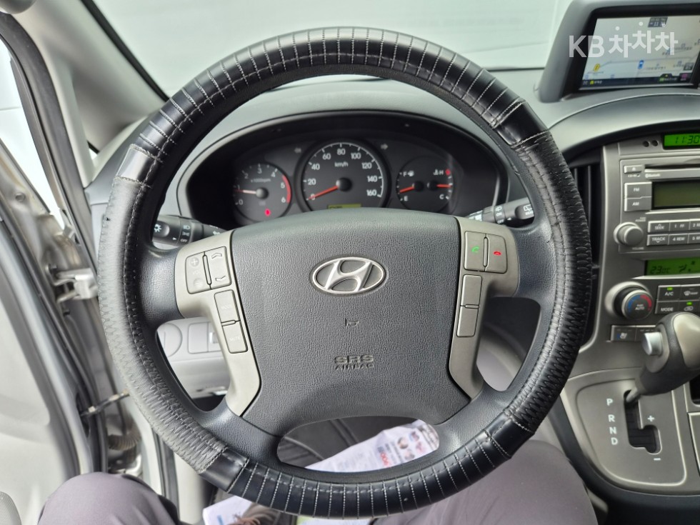 Hyundai Starex — miniaturë 8