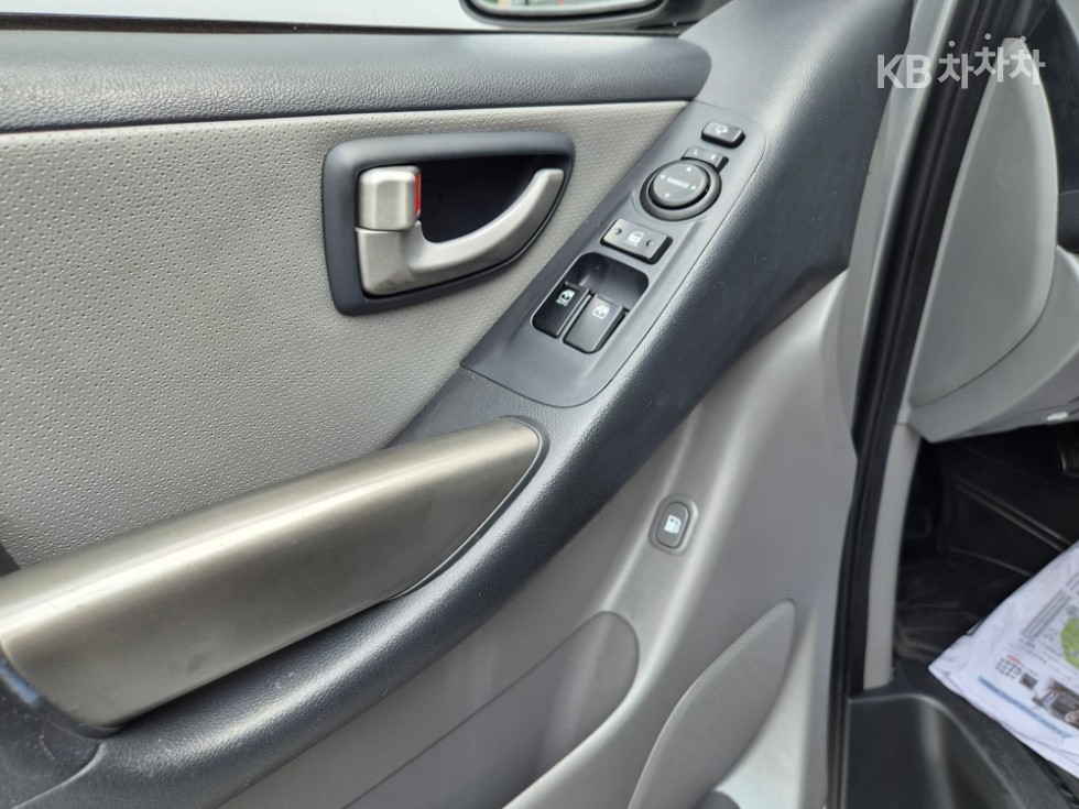 Hyundai Starex — miniaturë 13