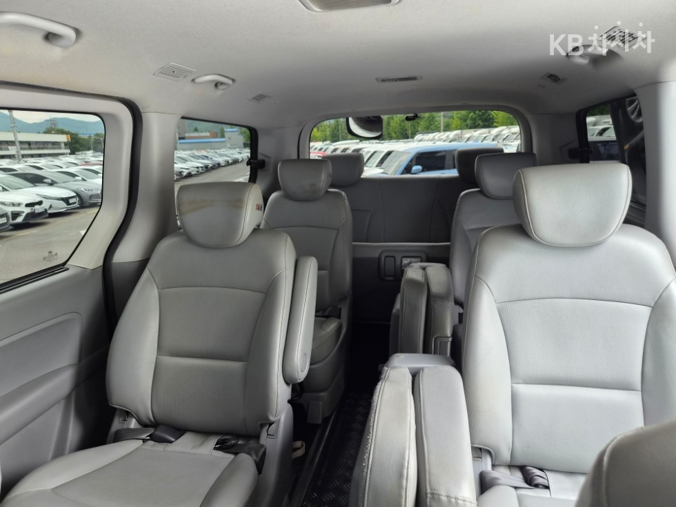 Hyundai Starex — miniaturë 15
