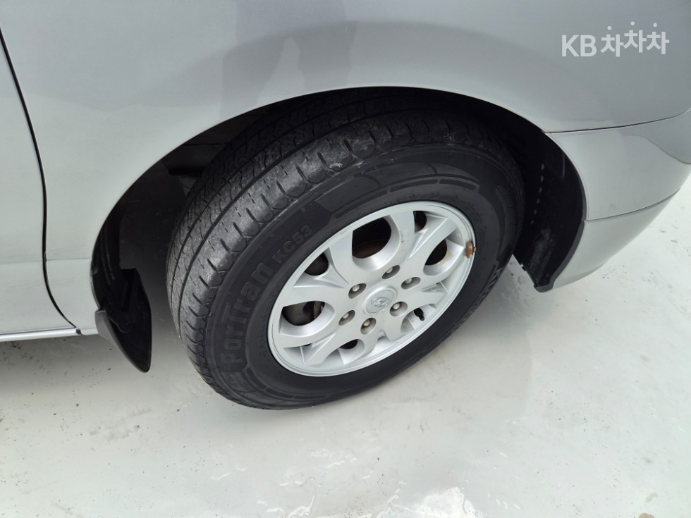 Hyundai Starex — miniaturë 20