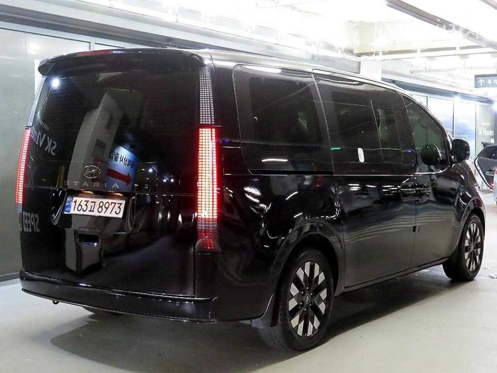 Hyundai Staria — miniaturë 4