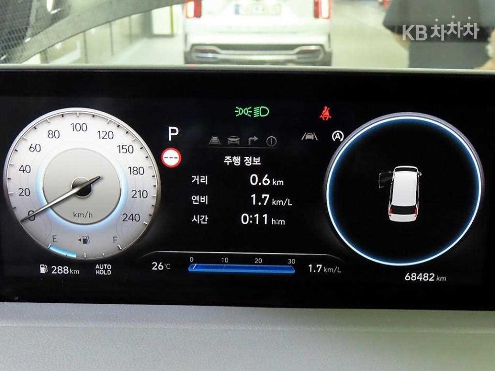 Hyundai Staria — miniaturë 9