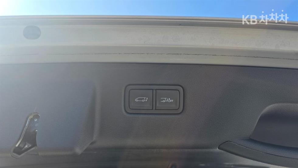 Hyundai Staria — miniaturë 17