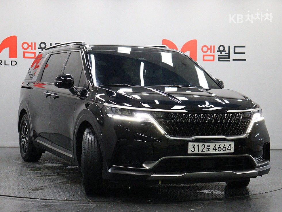 Kia Carnival — miniaturë 2