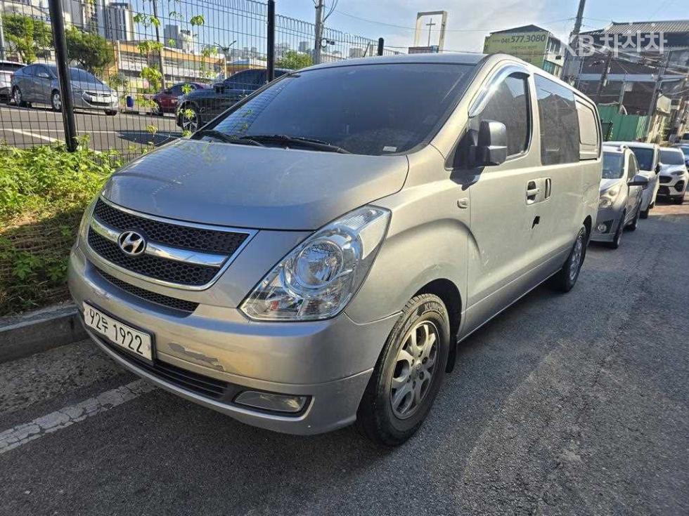 Hyundai Starex — miniaturë 2