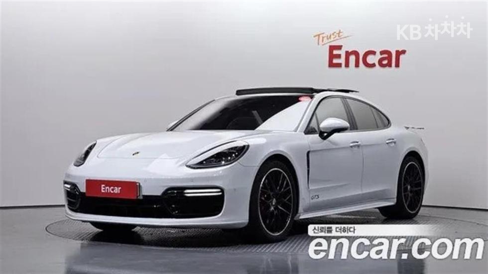 Porsche Панамера